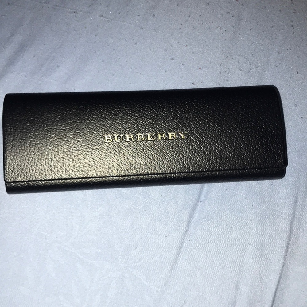 Burberry Glasses - Picture 5 of 7